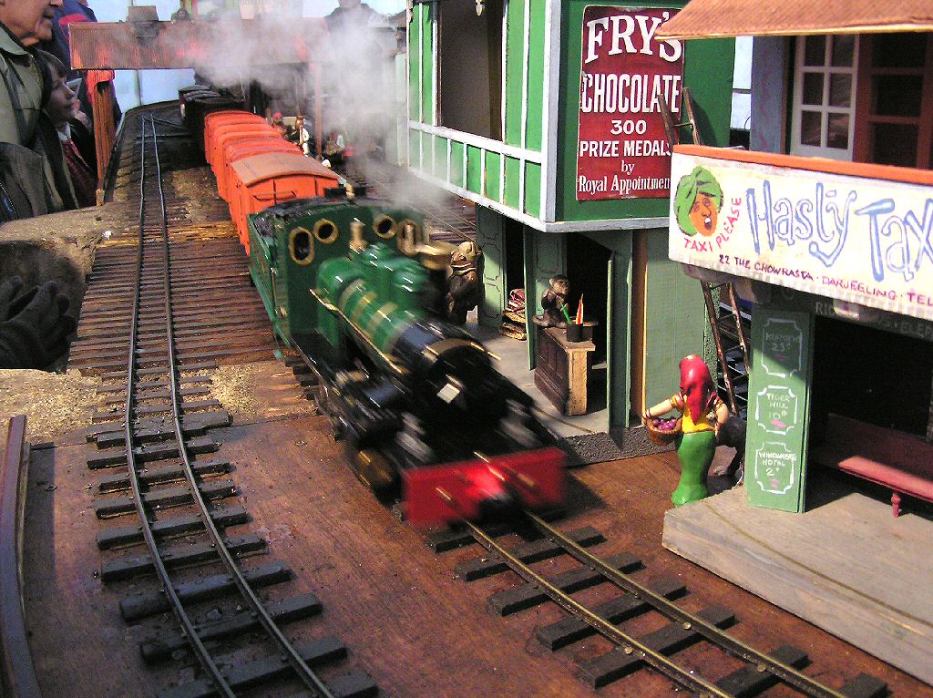 small gauge train sets