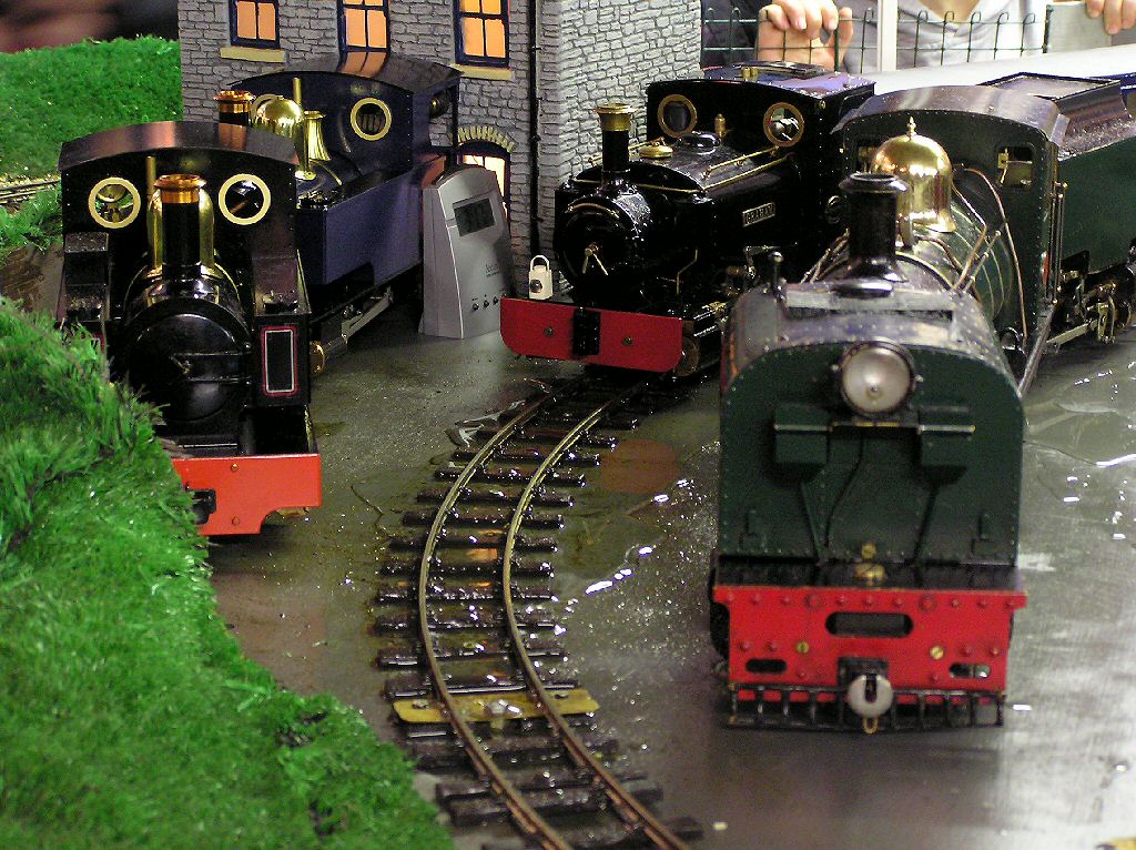 Garden Model Railway train set layout G Gauge 16mm