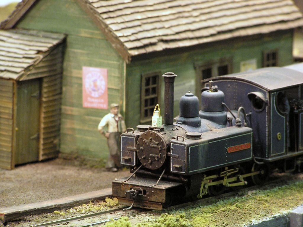 British Model Train &amp; Railway layouts photographs in OO/HO Gauge Steam 